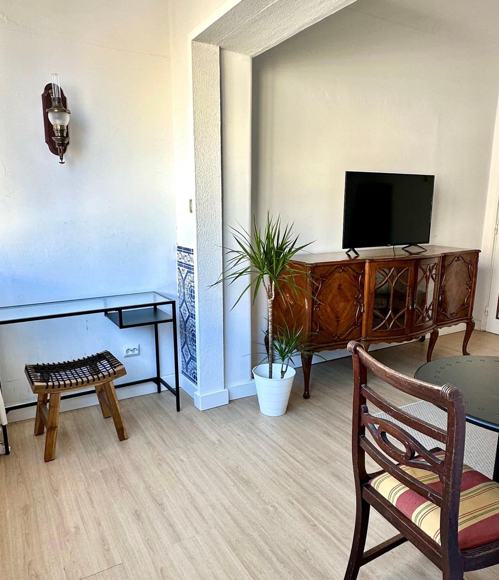 Soar Home I Urban Nest - Near Airport & Green Park Lissabon Buitenkant foto