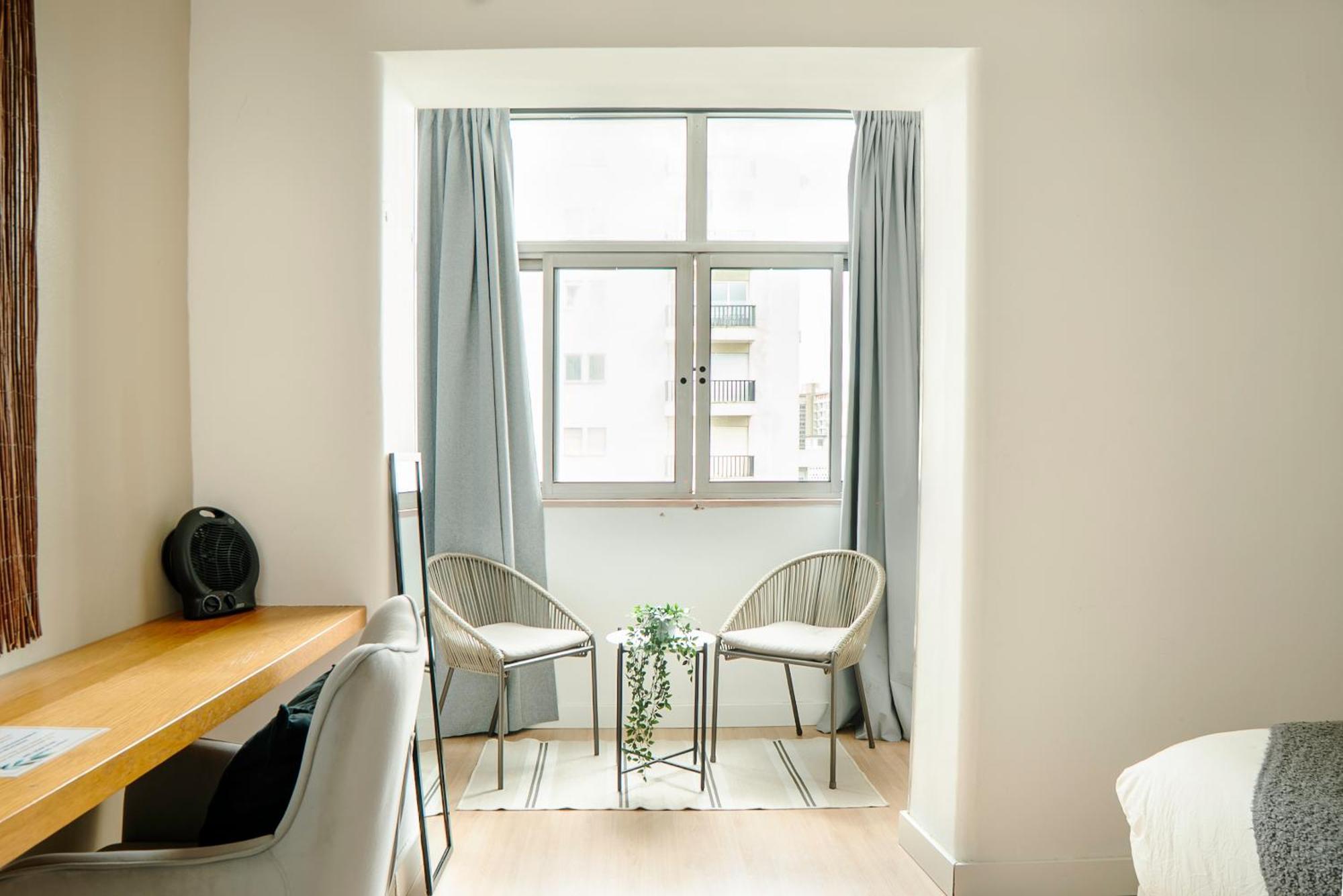 Soar Home I Urban Nest - Near Airport & Green Park Lissabon Buitenkant foto