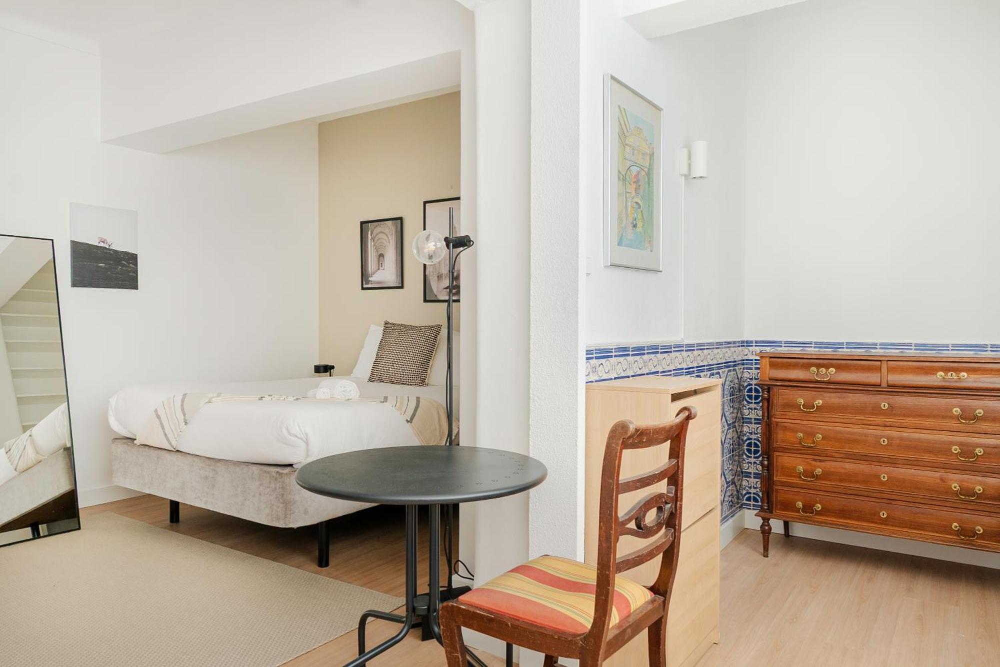 Soar Home I Urban Nest - Near Airport & Green Park Lissabon Buitenkant foto